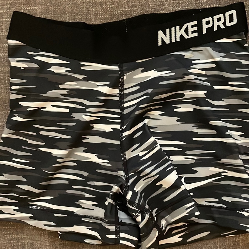 Nike pro workout shorts!